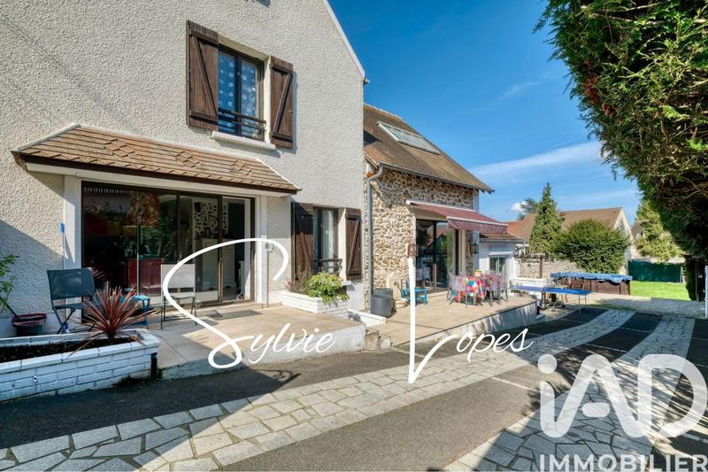 Maison - 170 m² - 5 pièces