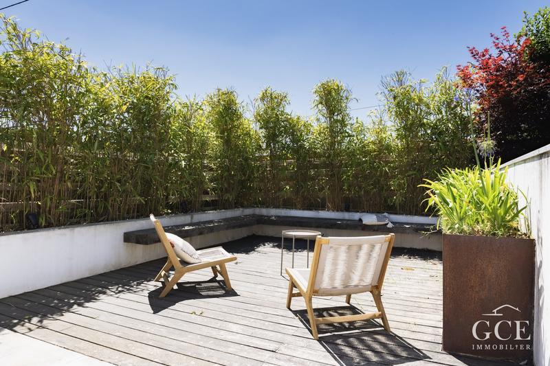 Maison ancienne - 243 m² - 8 pièces