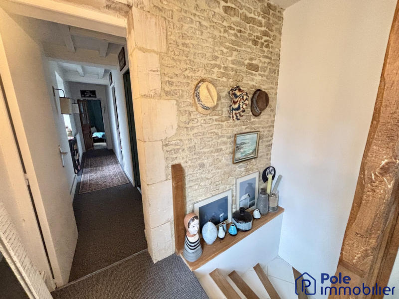 Maison ancienne - 173 m² - 6 pièces