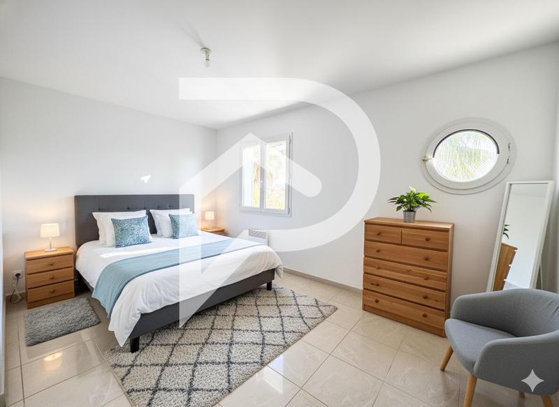 Maison - 170 m² - 6 pièces