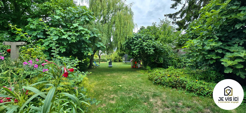 Maison - 230 m² - 10 pièces