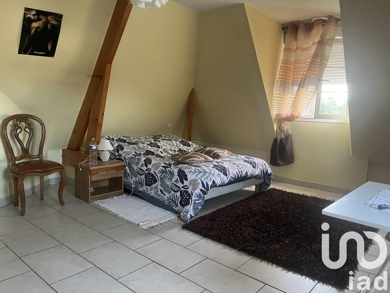 Maison - 200 m² - 7 pièces