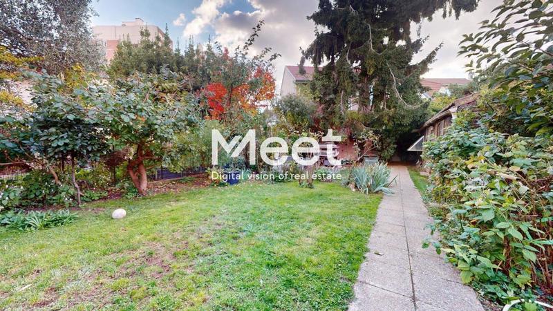 Maison - 97 m² - 5 pièces