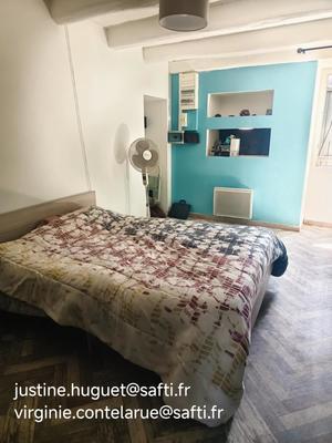 Maison - 255 m² - 3 pièces