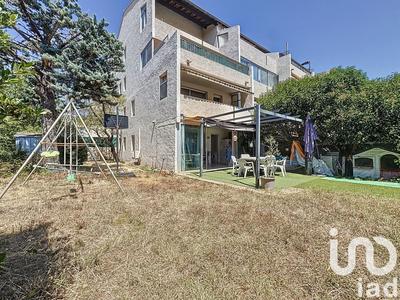 Appartement - 65 m² - 4 pièces