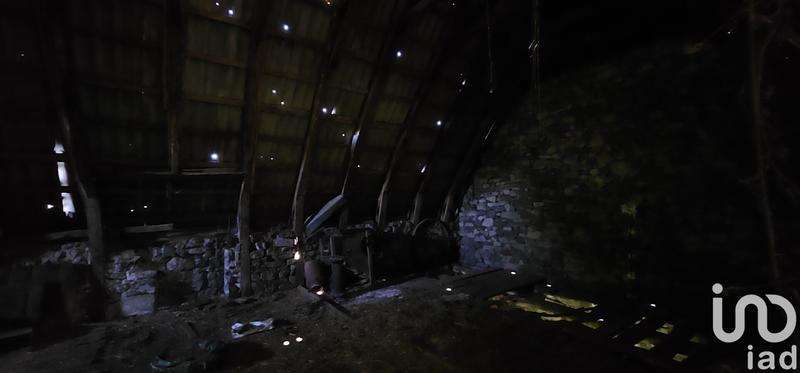 Ferme - 250 m² - 2 pièces