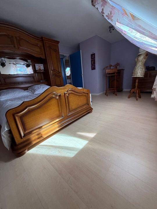 Maison - 138 m² - 6 pièces