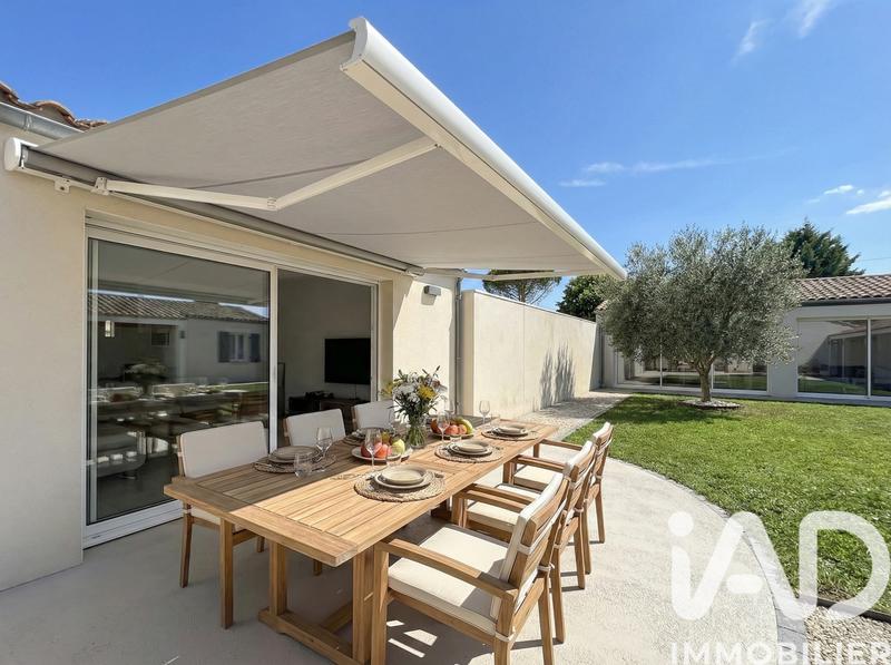 Maison de village - 212 m² - 8 pièces