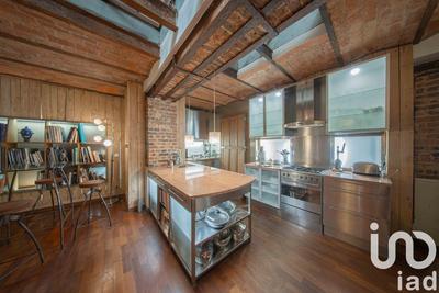 Loft - 245 m² - 5 pièces