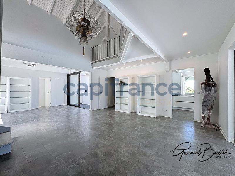 Villa - 226 m² - 6 pièces