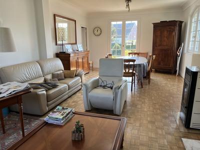 Maison - 175 m² - 8 pièces