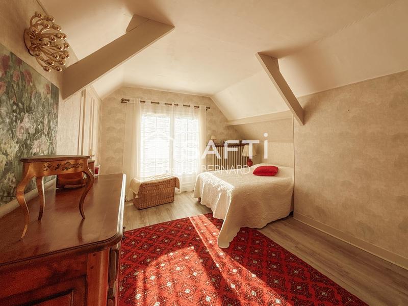 Maison - 196 m² - 6 pièces