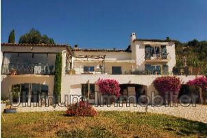 Villa - 267 m² - 7 pièces