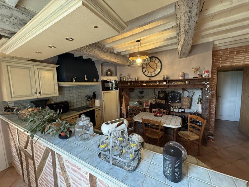 Maison ancienne - 161 m² - 6 pièces
