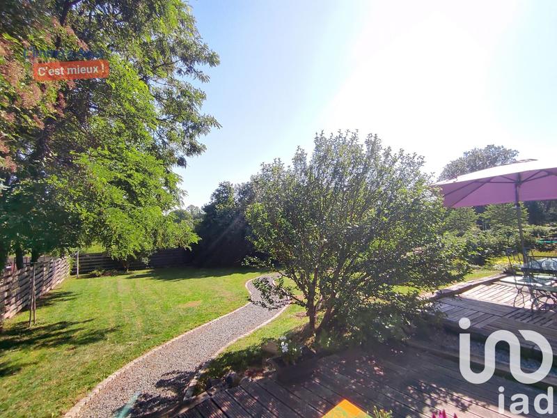 Maison - 297 m² - 9 pièces