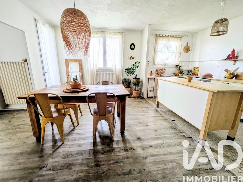 Appartement - 81 m² - 4 pièces
