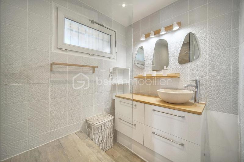 Appartement - 79 m² - 4 pièces