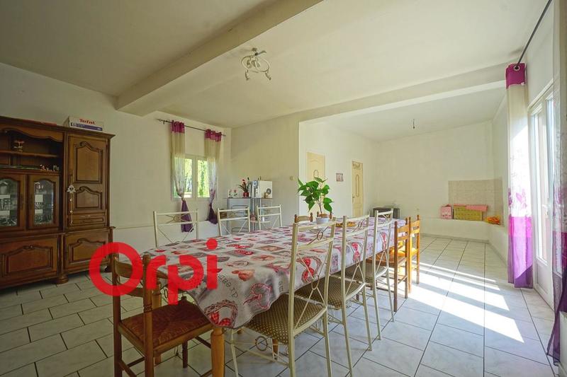 Maison - 185 m² - 6 pièces
