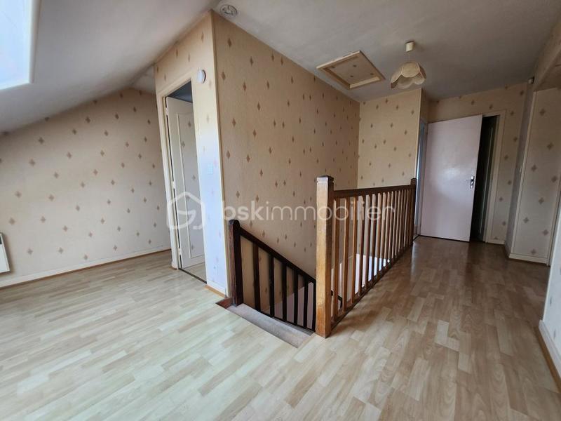 Maison de ville - 260 m² - 9 pièces