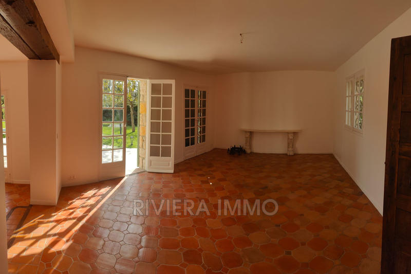 Villa - 350 m² - 9 pièces