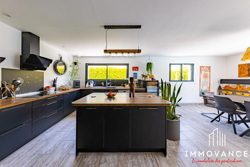 Maison - 118 m² - 4 pièces