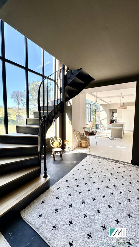 Maison - 190 m² - 7 pièces