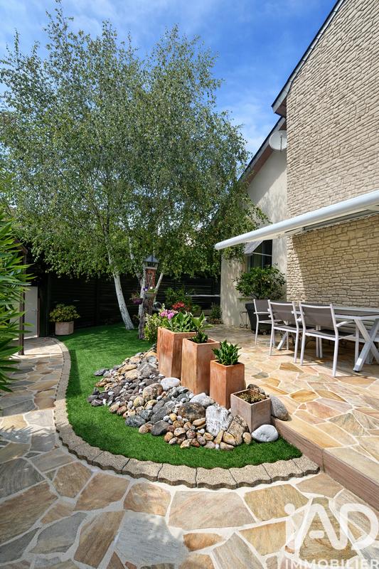 Maison - 165 m² - 7 pièces