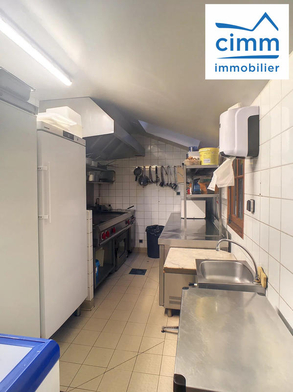 Fonds de commerce - Magasins - 93 m²