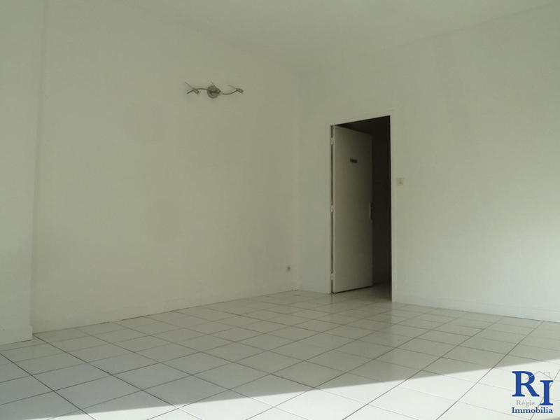 Local commercial - 26 m² - 2 pièces