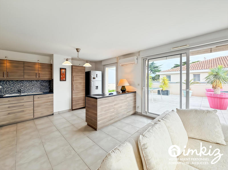 Appartement - 84 m² - 2 pièces