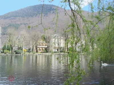 Propriété - 302 m² - 10 pièces