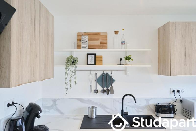 Chambre - 11 m² - 1 pièce