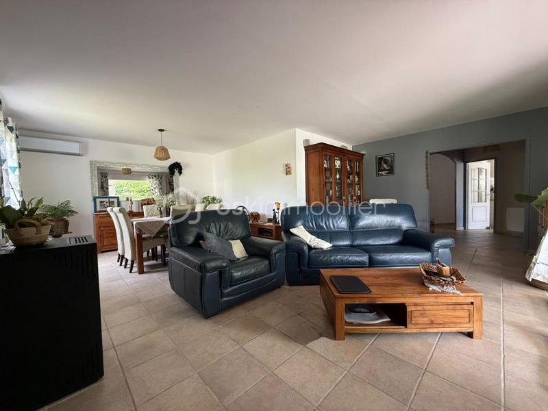 Villa - 125 m² - 5 pièces