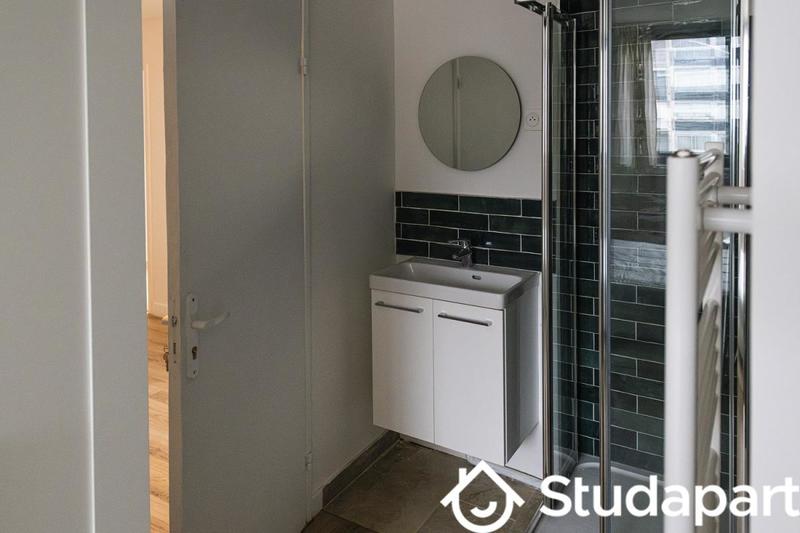 Chambre - 15 m² - 1 pièce