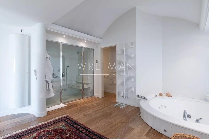 Villa - 475 m² - 10 pièces