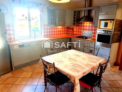 Maison - 175 m² - 6 pièces