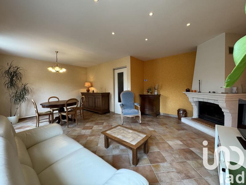 Maison - 96 m² - 6 pièces