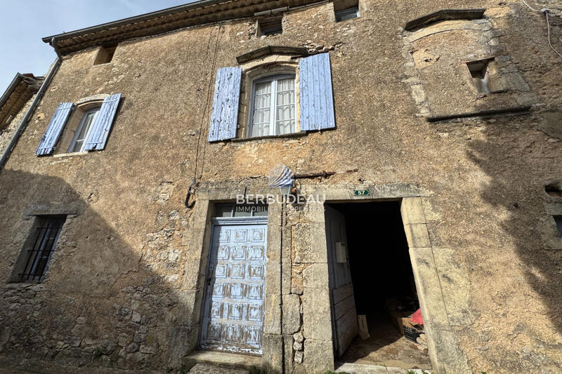 Maison de village - 60 m² - 2 pièces