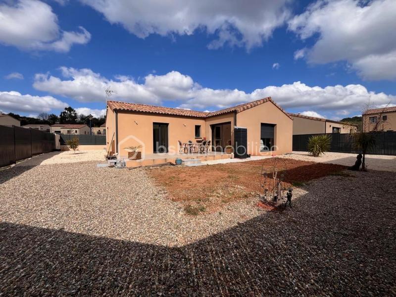 Maison - 97 m² - 4 pièces