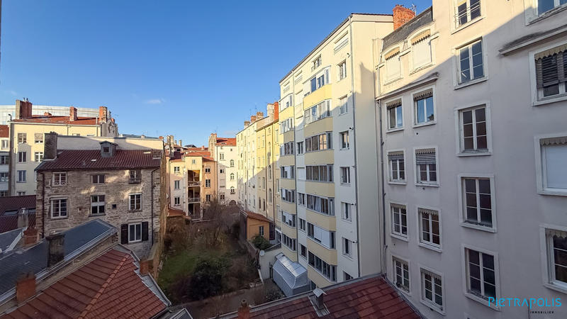 Appartement - 102 m² - 4 pièces