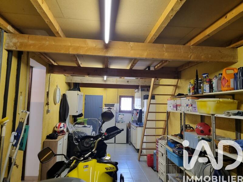 Maison - 88 m² - 4 pièces