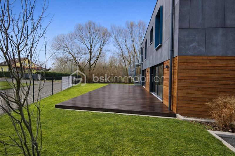 Local d'activité / Entrepôt - 13 822 m² - 15 pièces