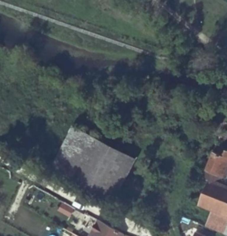 Terrain constructible - 1 759 m²