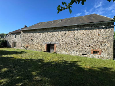 Maison - 198 m² - 7 pièces