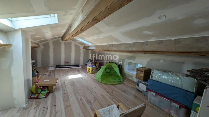 Maison - 134 m² - 4 pièces