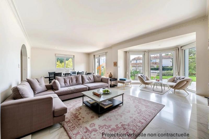 Villa - 244 m² - 7 pièces