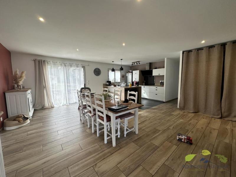 Maison - 126 m² - 5 pièces