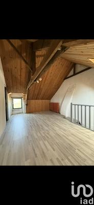 Maison - 220 m² - 11 pièces