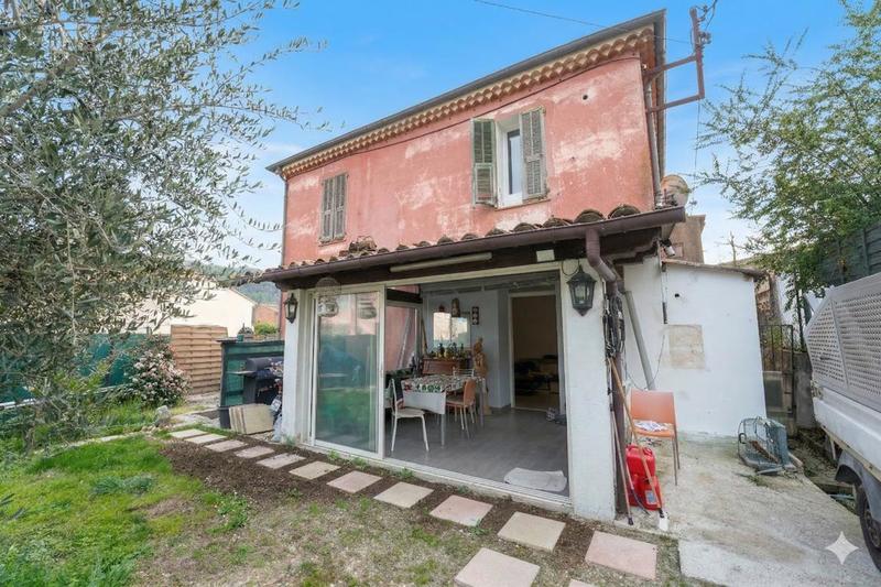 Duplex - 113 m² - 5 pièces