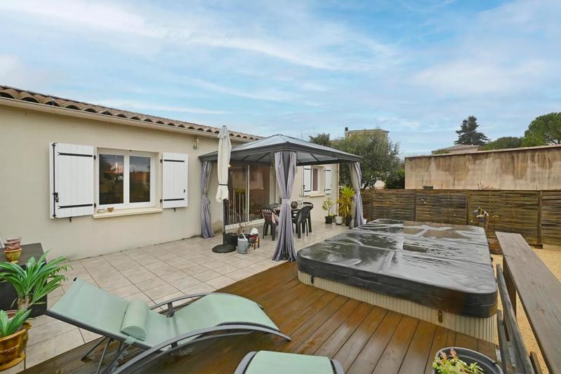 Maison - 97 m² - 4 pièces